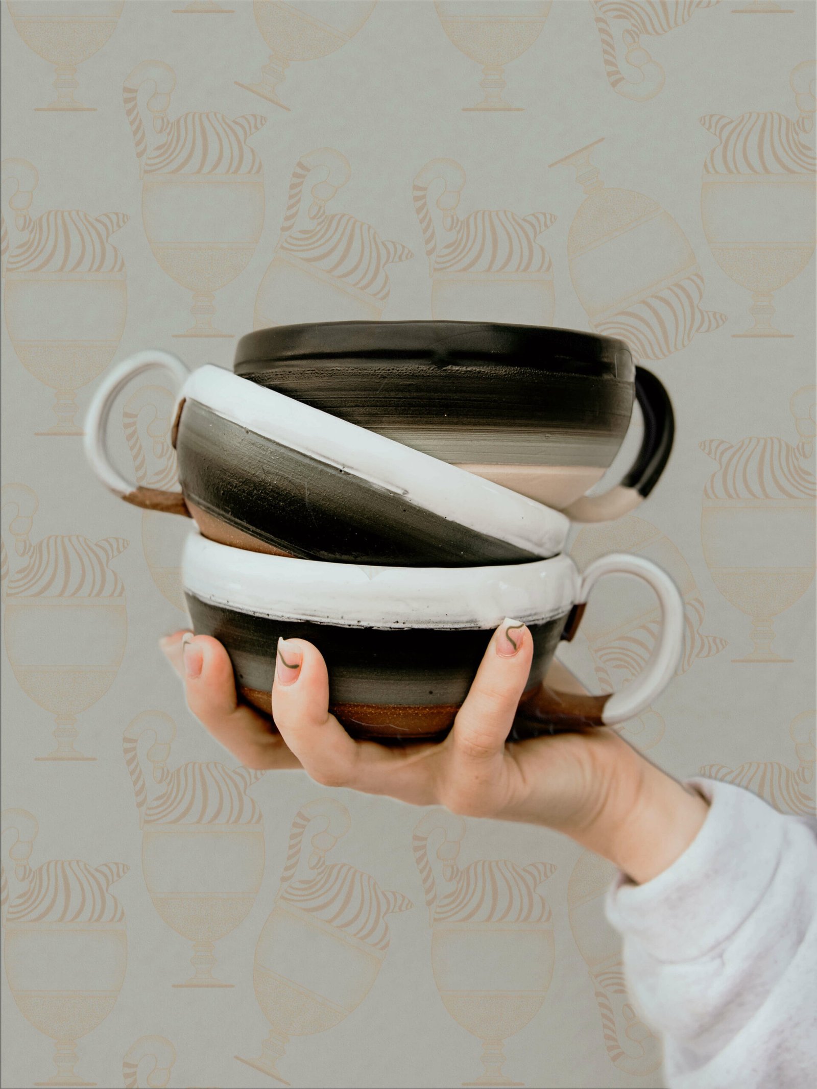 Carta-da-parati-Fontana-Osso-di-seppia-MaVoix-Essenziali-campaign-scaled