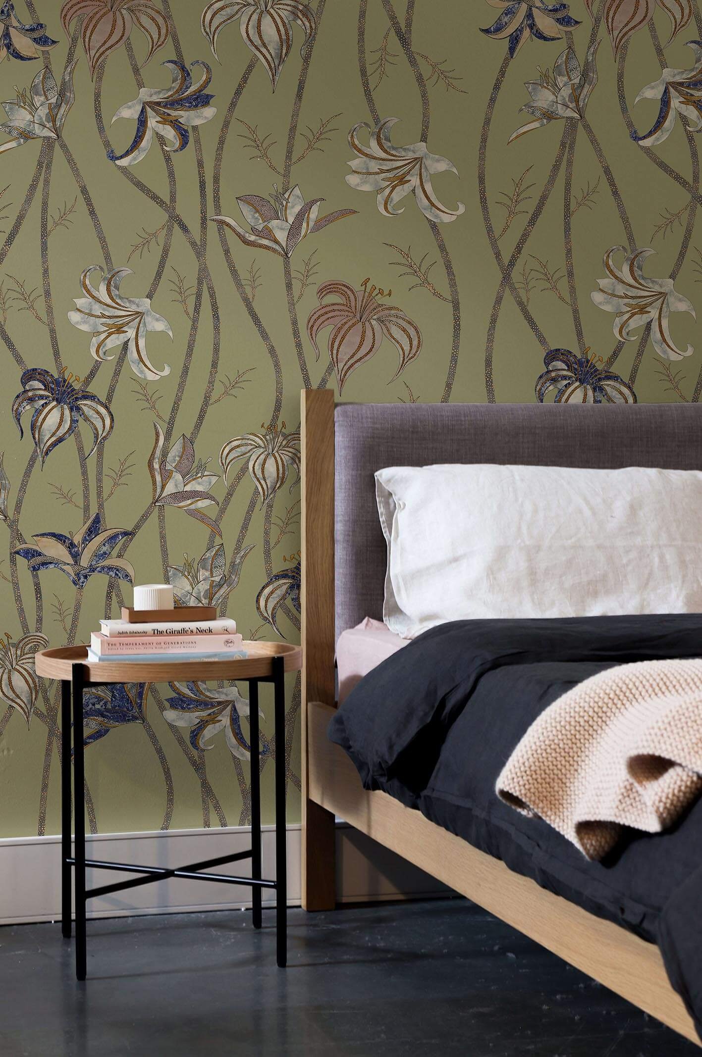 Fiori-Verde-Salvia-MaVoix-carte-da-parati-bedroom-inspiration-wallpaper-1