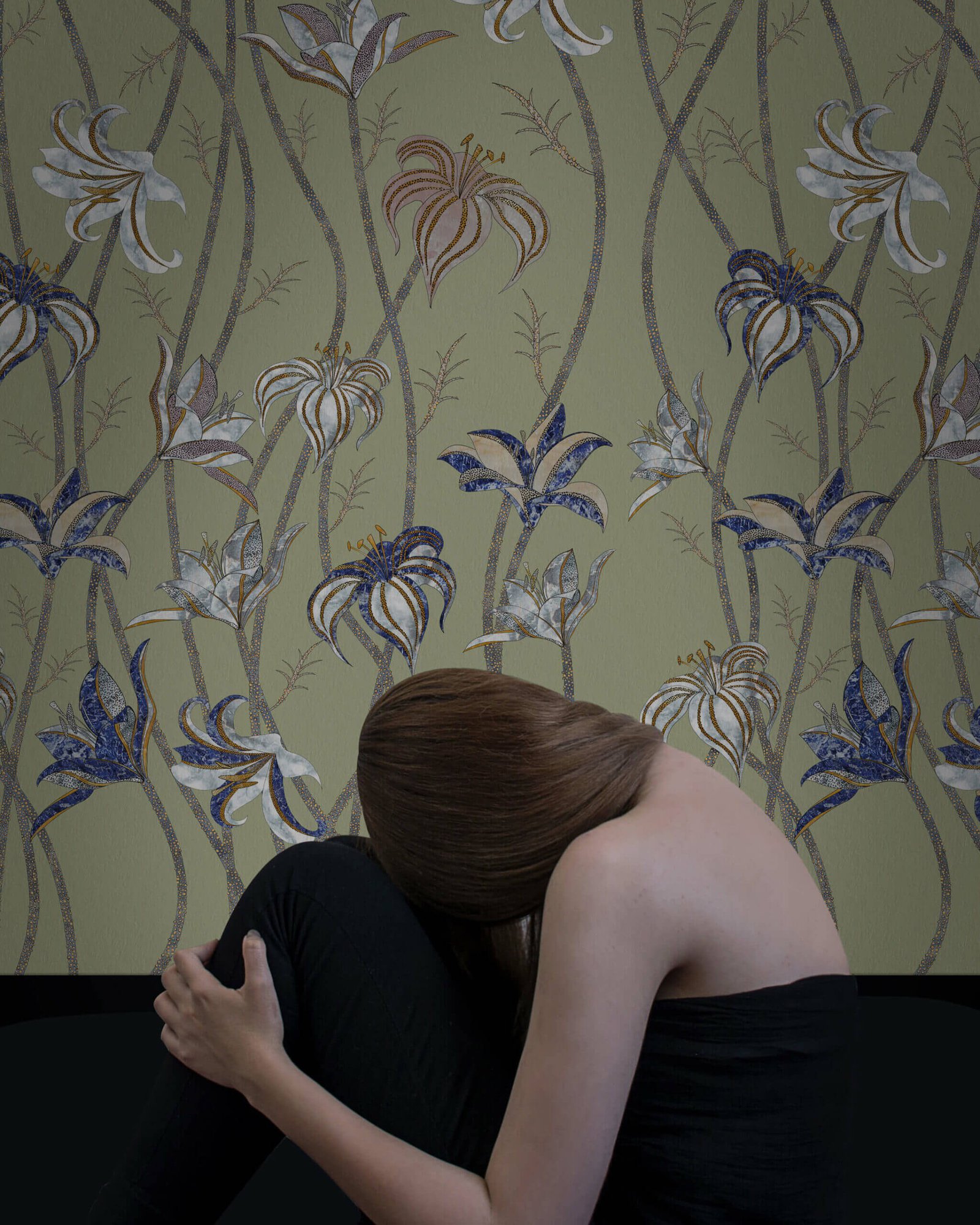 Fiori-Verde-Salvia-MaVoix-wallpaper-models-staging-scaled