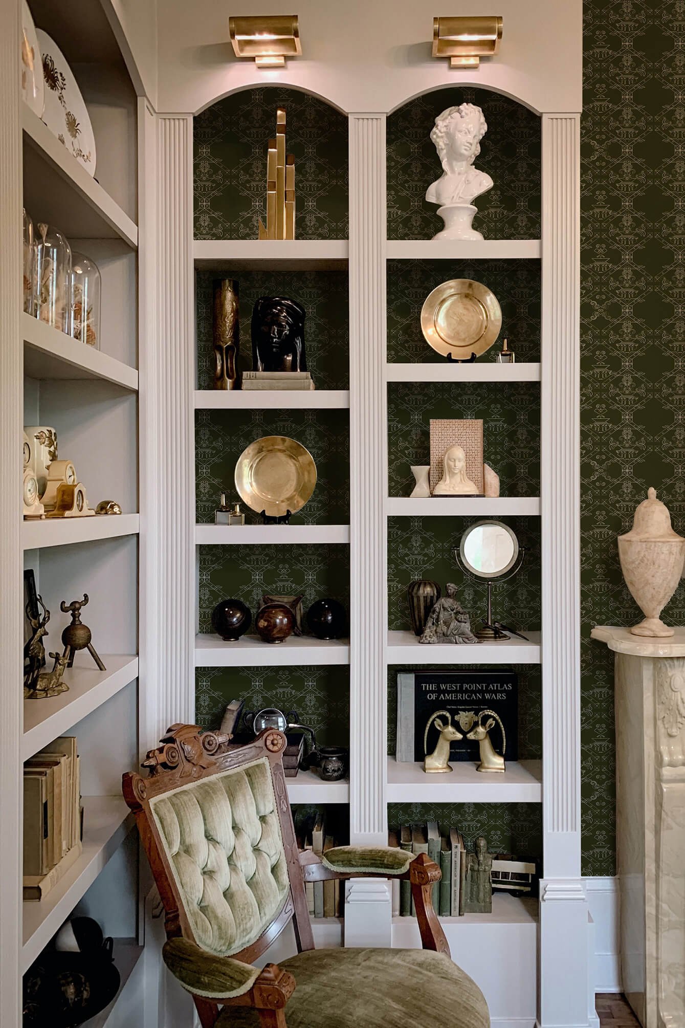 Ricamo-Alga-Marina-MaVoix-wallpaper-corner-interior-design-Milan-loft