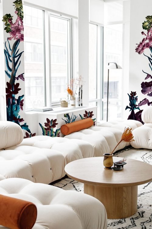 Chimera-MaVoix-wallpaper-by-Antonio-Barbieri-Frescoes-Collezione-Visioni-interior-design-scaled